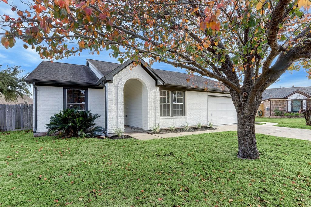 11026 Smokehollow Court, Houston, TX 77064