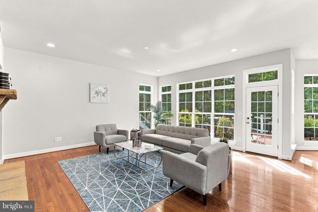 42755 CHATELAIN CIR, Brambleton, VA 20148