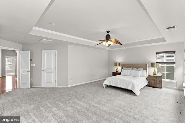 42755 CHATELAIN CIR, Brambleton, VA 20148