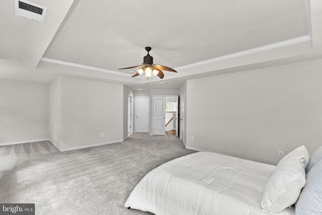 42755 CHATELAIN CIR, Brambleton, VA 20148