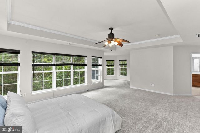 42755 CHATELAIN CIR, Brambleton, VA 20148