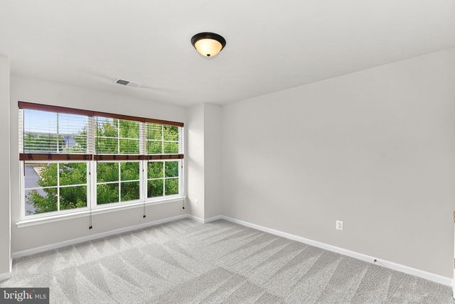 42755 CHATELAIN CIR, Brambleton, VA 20148