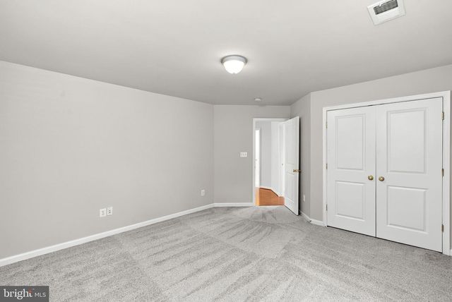 42755 CHATELAIN CIR, Brambleton, VA 20148