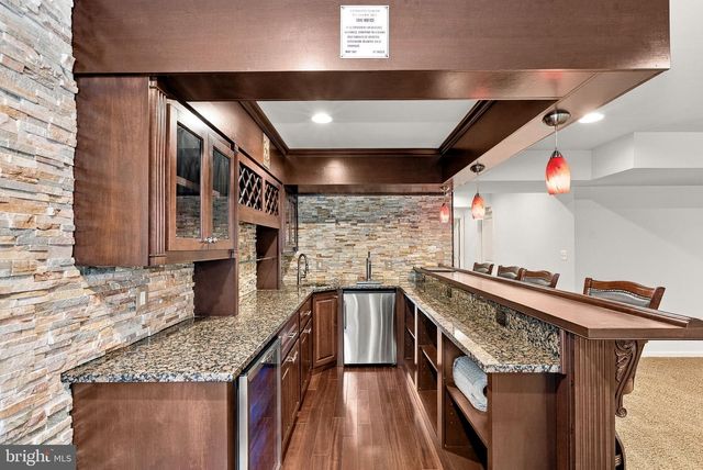 42755 CHATELAIN CIR, Brambleton, VA 20148