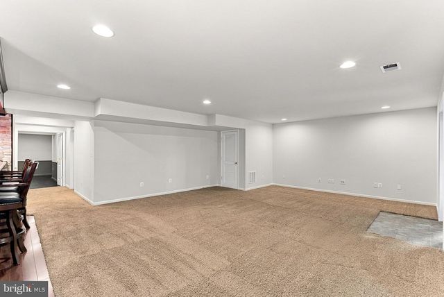42755 CHATELAIN CIR, Brambleton, VA 20148