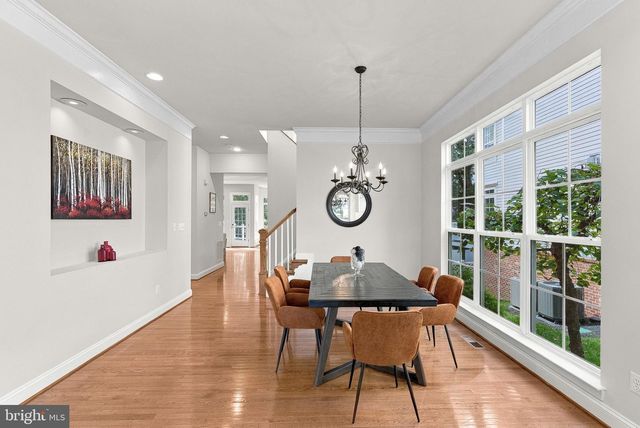 42755 CHATELAIN CIR, Brambleton, VA 20148