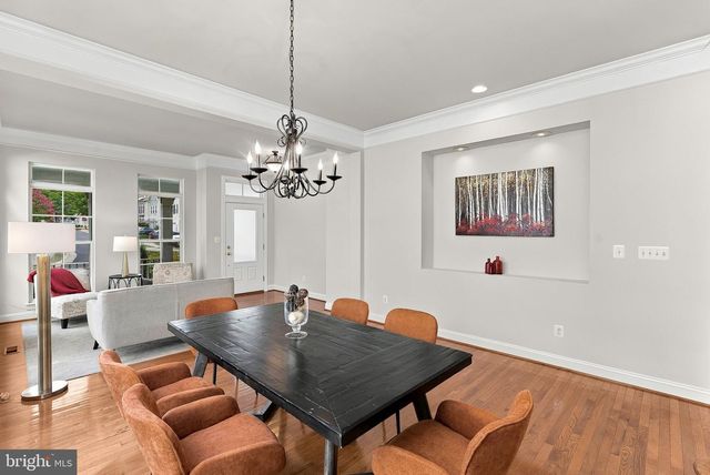 42755 CHATELAIN CIR, Brambleton, VA 20148
