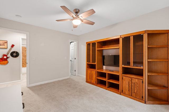 3712 Creston Ct, Hermitage, TN 37076