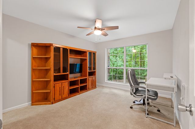 3712 Creston Ct, Hermitage, TN 37076