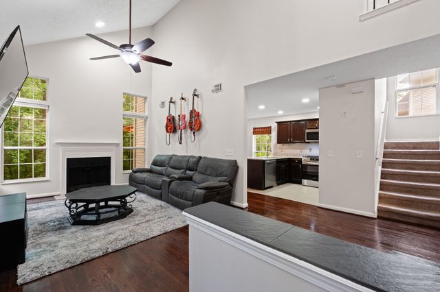 3712 Creston Ct, Hermitage, TN 37076