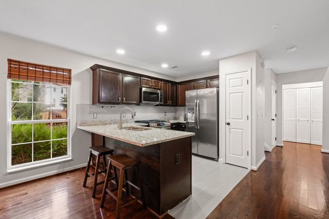 3712 Creston Ct, Hermitage, TN 37076