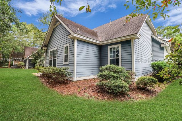 29 Lakes Xing, Bluffton, SC 29910