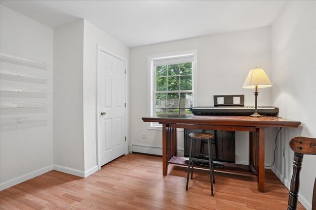 10 Patricia Avenue, Raymond, NH 03077