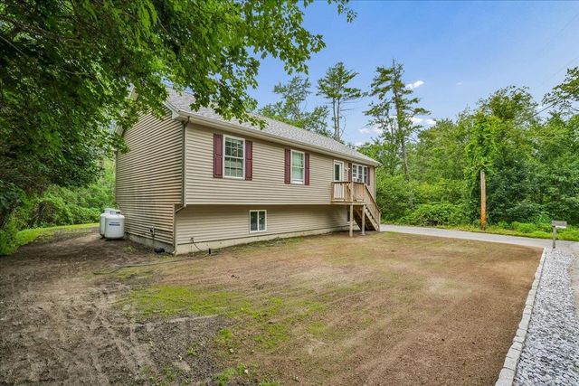 10 Patricia Avenue, Raymond, NH 03077