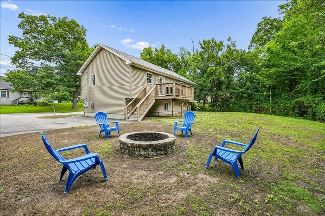 10 Patricia Avenue, Raymond, NH 03077