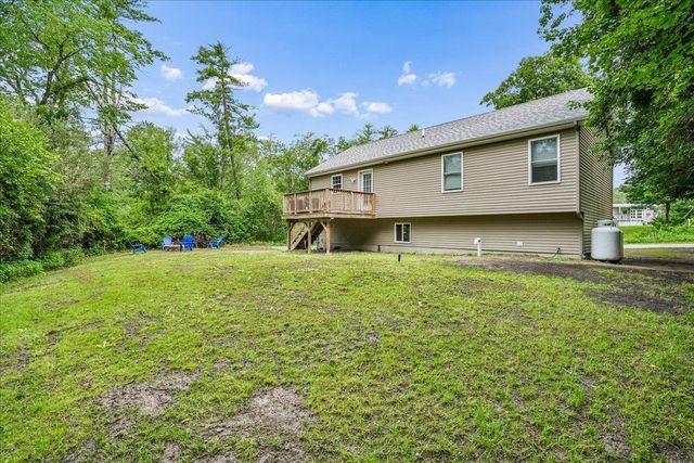 10 Patricia Avenue, Raymond, NH 03077
