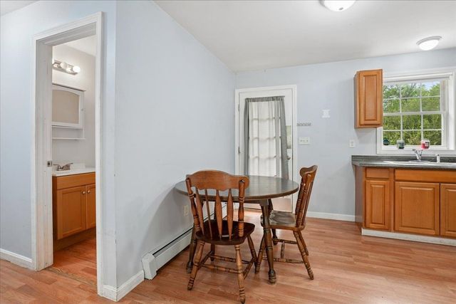 10 Patricia Avenue, Raymond, NH 03077