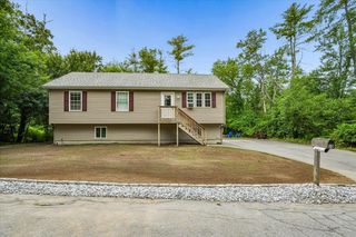 10 Patricia Avenue, Raymond, NH 03077