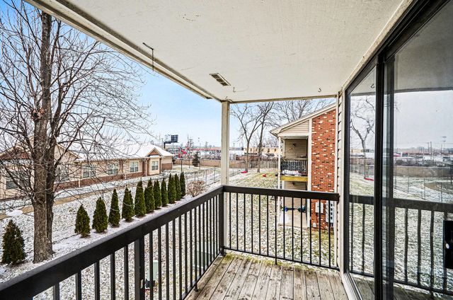 30657 Hidden Pines Lane, Roseville City, MI 48066