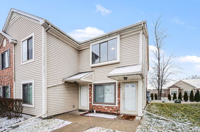 30657 Hidden Pines Lane, Roseville City, MI 48066