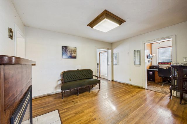 1712 Hodgson Street, Eureka, CA 95503