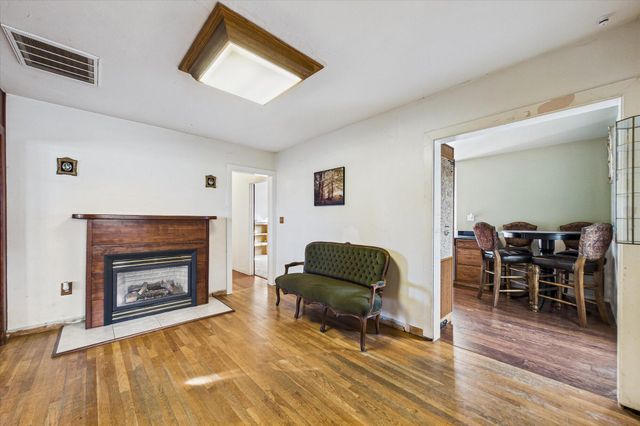 1712 Hodgson Street, Eureka, CA 95503