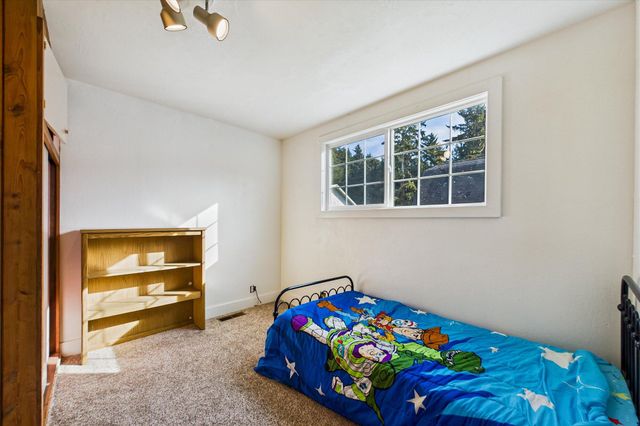 1712 Hodgson Street, Eureka, CA 95503