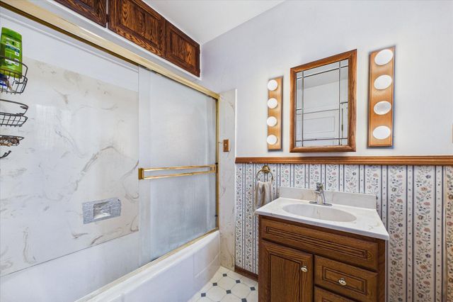 1712 Hodgson Street, Eureka, CA 95503