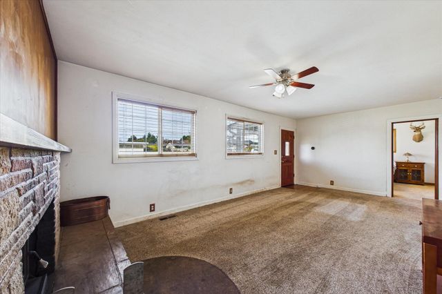 1712 Hodgson Street, Eureka, CA 95503