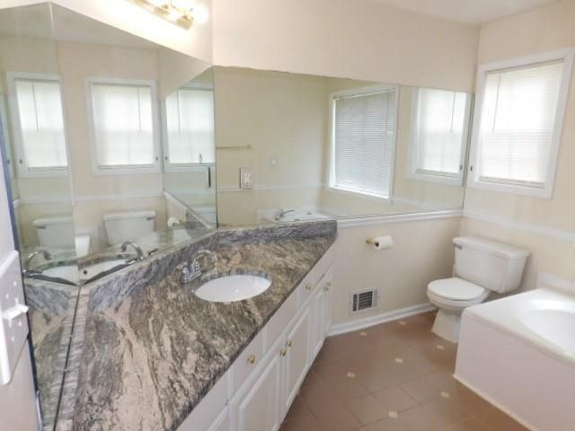 4910 Baker Ridge Place, Acworth, GA 30101