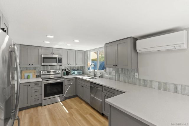 4790 70th St 6, La Mesa, CA 91942