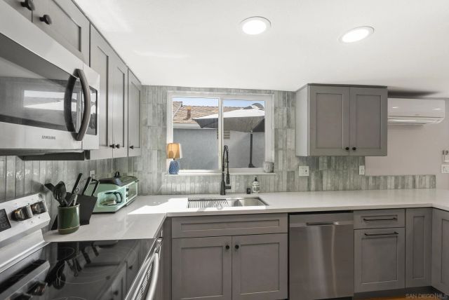 4790 70th St 6, La Mesa, CA 91942