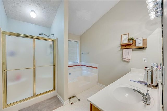 5904 CLIPPER BAY, Flowery Branch, GA 30542