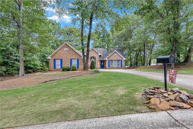 5904 CLIPPER BAY, Flowery Branch, GA 30542