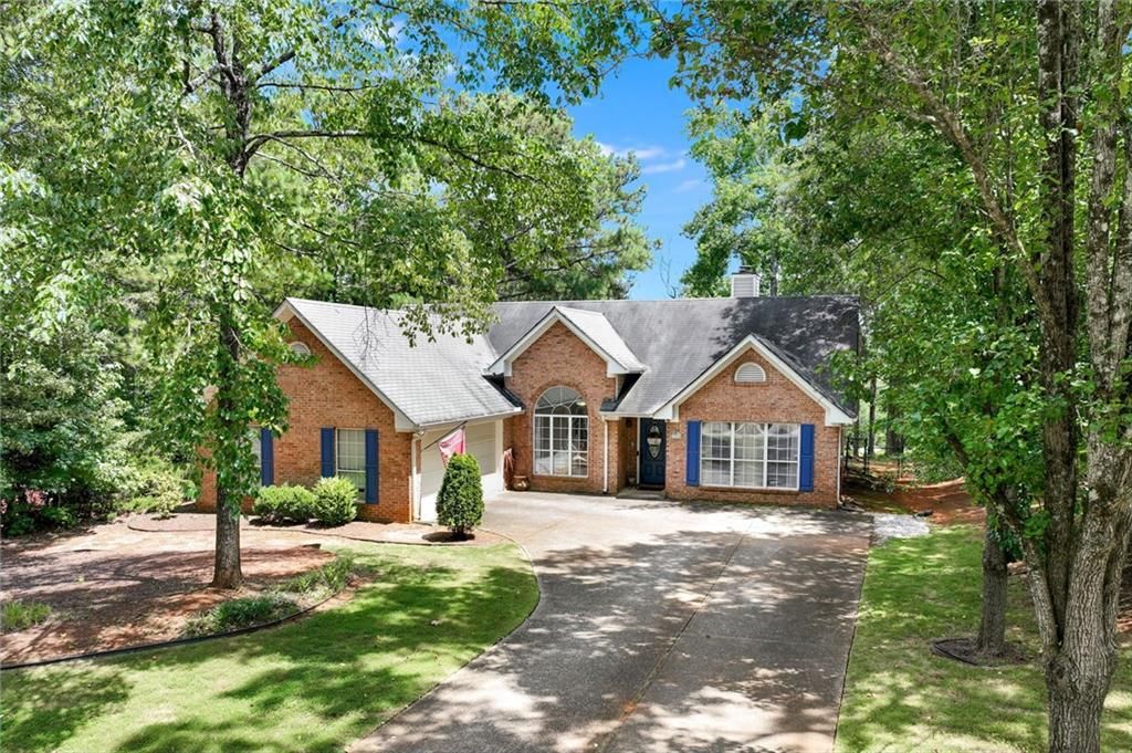 5904 CLIPPER BAY, Flowery Branch, GA 30542