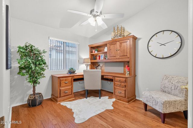 10817 W IRMA Lane, Peoria, AZ 85373