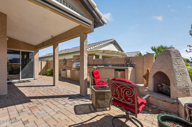 10817 W IRMA Lane, Peoria, AZ 85373