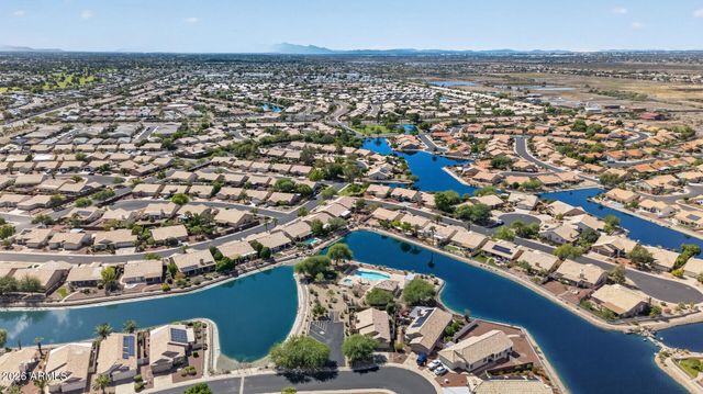 10817 W IRMA Lane, Peoria, AZ 85373