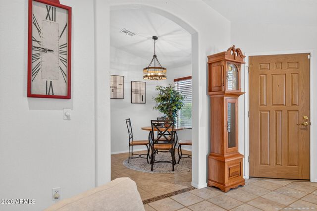 10817 W IRMA Lane, Peoria, AZ 85373