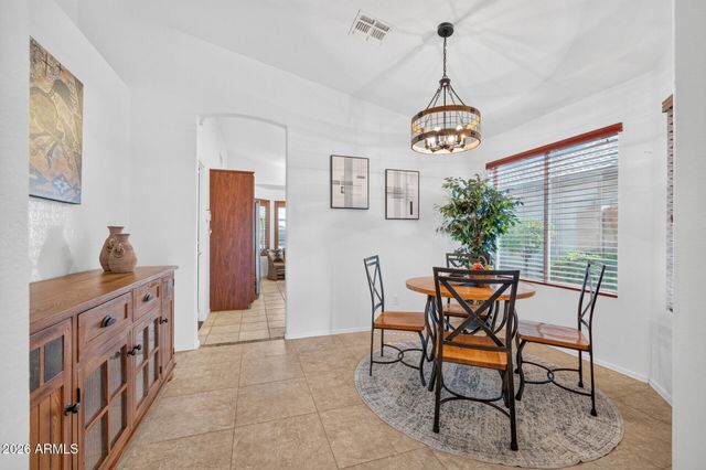 10817 W IRMA Lane, Peoria, AZ 85373