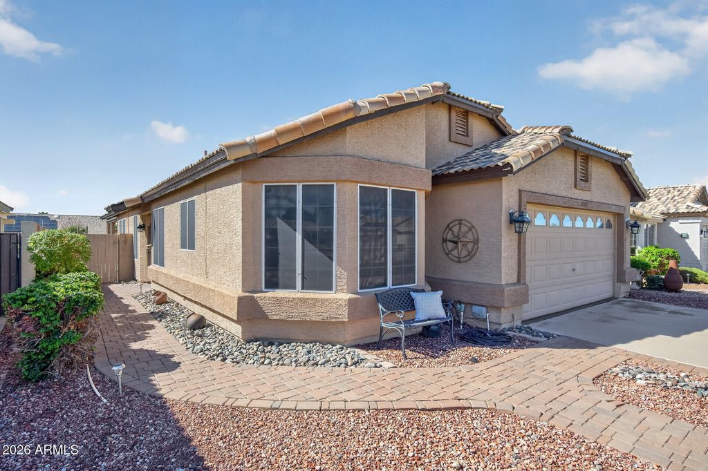10817 W IRMA Lane, Peoria, AZ 85373 — photo 2