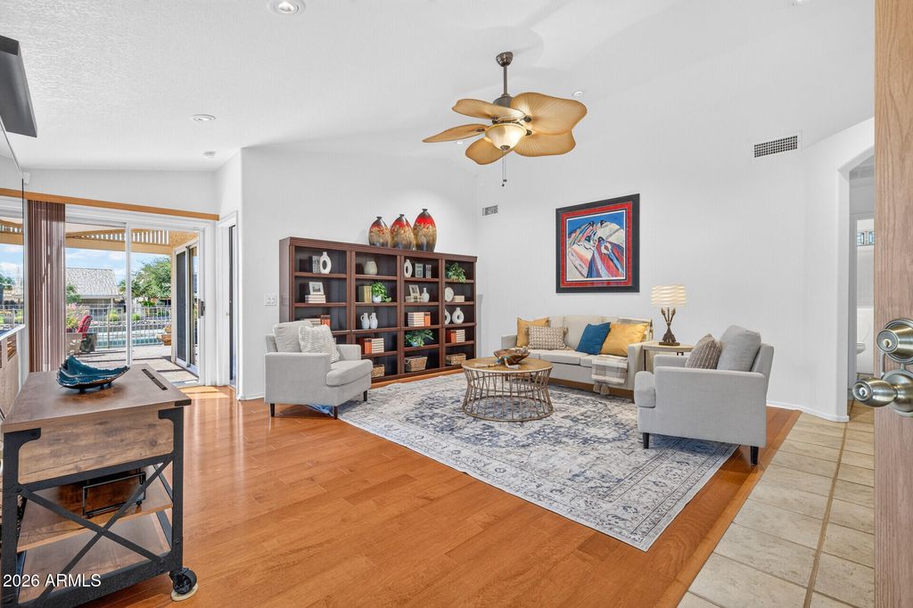 10817 W IRMA Lane, Peoria, AZ 85373 — photo 4