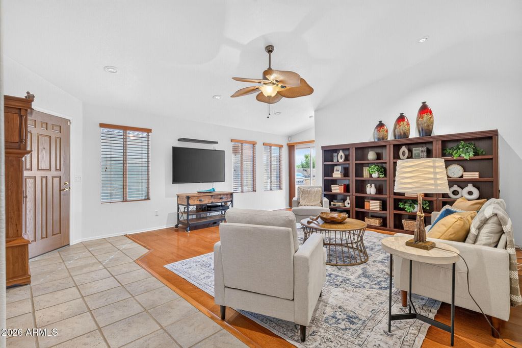 10817 W IRMA Lane, Peoria, AZ 85373 — photo 5