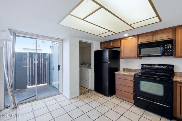 19601 N 7TH Street 1077, Phoenix, AZ 85024