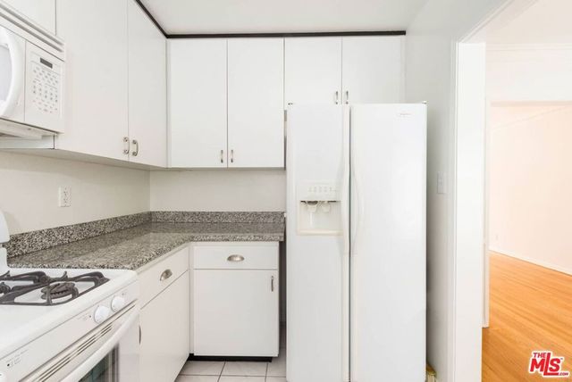 1275 N Harper Avenue 10, West Hollywood, CA 90046