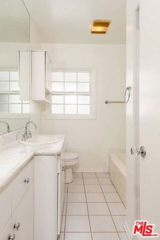 1275 N Harper Avenue 10, West Hollywood, CA 90046