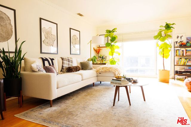 1275 N Harper Avenue 10, West Hollywood, CA 90046