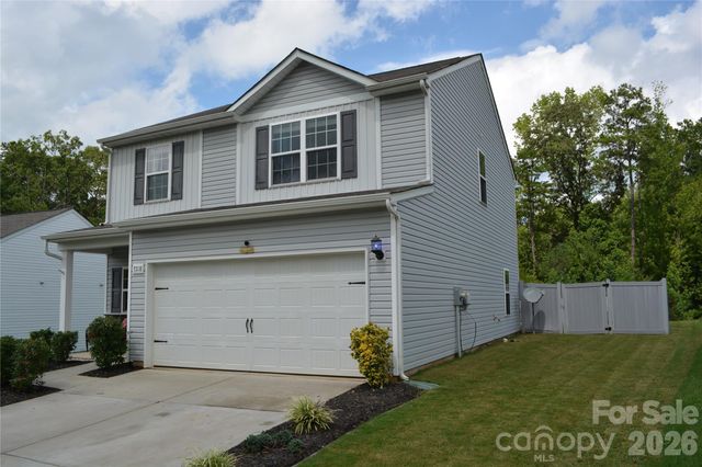 7218 Cuddington Drive, Charlotte, NC 28215