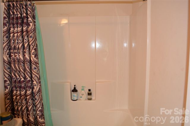 7218 Cuddington Drive, Charlotte, NC 28215