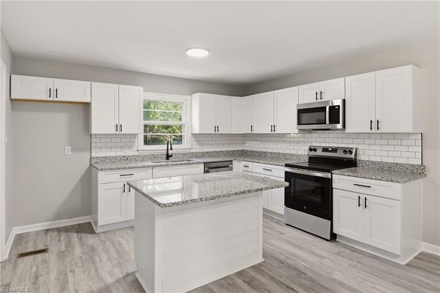 1207 Cliffwood Drive, Greensboro, NC 27406